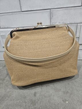 Woven Frame-Top Shoulder Bag in Beige with Gold Hardware